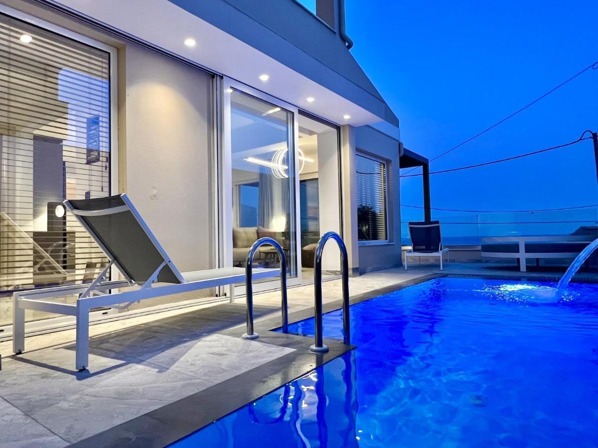 Luxury Villa Barbati Sun With Private Pool By Dadovillas ภายนอก รูปภาพ